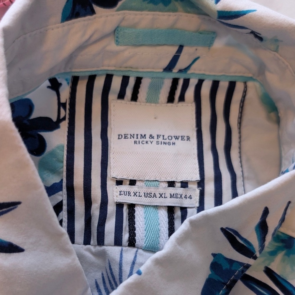 Denim & Flower Ricky Singh Mens XL White Blue Tropical Floral Button Down Shirt - Picture 4 of 6